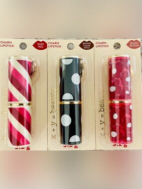 Polka Dot Black & White Charm Lipstick